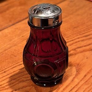 Rare Vintage Ruby Red Bulls Eye Shaker - MCM